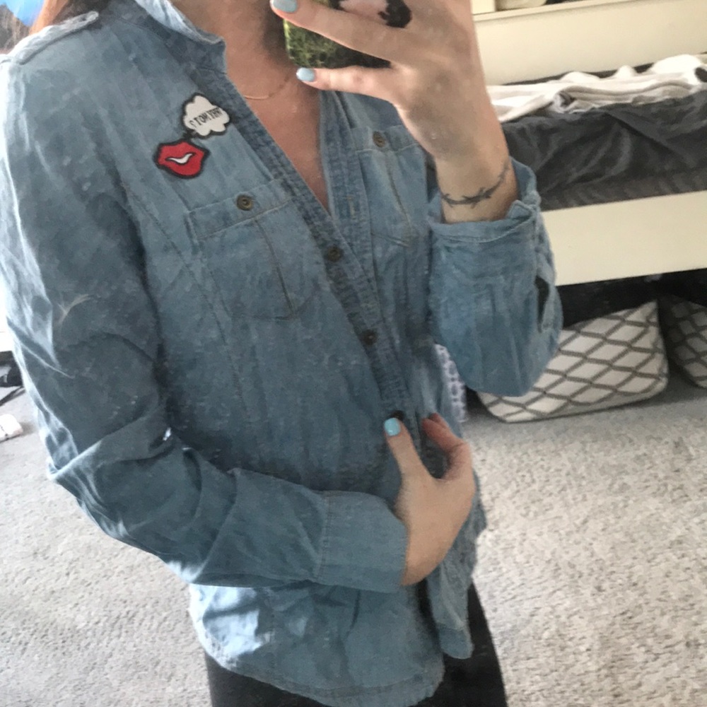 Cute embroiled denim Cardigain